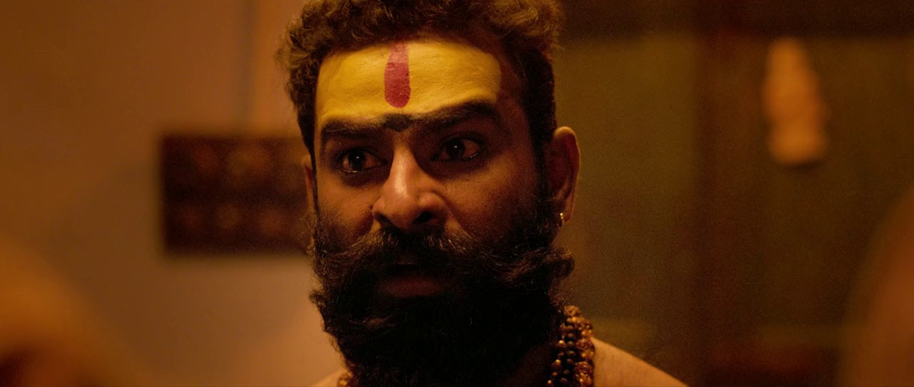 Karungaapiyam (2023) WEBRip Hindi + Tamil 720p x264 AVC HE-AAC 2.0 ESub.mkv.0004